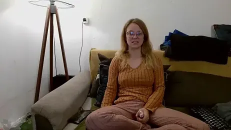 little-leni webcam stripchat model stream image