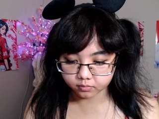 moertomlly webcam model stream image