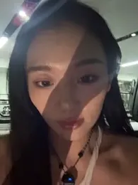 jiajia_L webcam model stream image