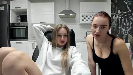 lisenok webcam model stream image