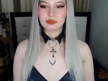 NaomiSmall webcam model stream image