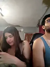 Carandrew webcam model stream image