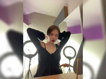 OlivkaVif webcam bongacams model stream image