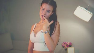 DeanneLobendahn webcam cam4 model stream image