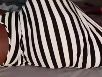 juicybooty_001 webcam model stream image