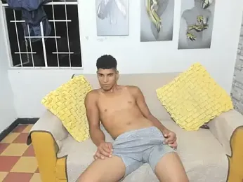santiago_diazz webcam stripchat model stream image