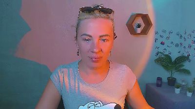 DaraDex_ webcam model stream image