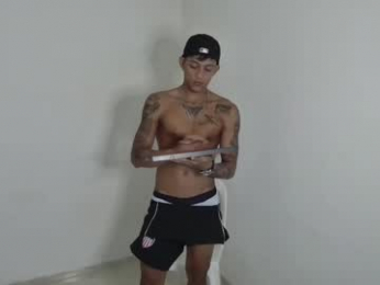 slim_master12 webcam model stream image