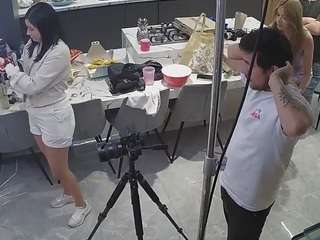 voyeurcam-casa-salsa-kitchen webcam model stream image