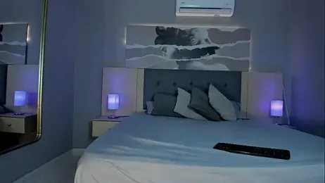 Ramona_Flower webcam model stream image