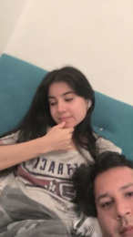 Lizzylovepetite webcam model stream image