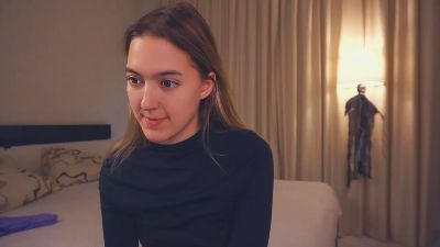 PollyBrow webcam model stream image