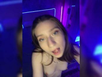 Soonni webcam model stream image