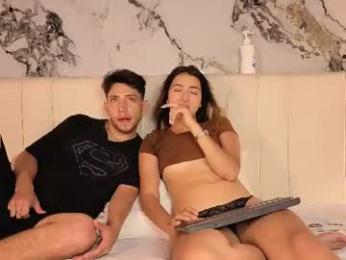 couplee_crush webcam model stream image