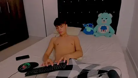 Zacktorres_ webcam model stream image