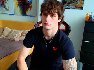 Mikhail Hockin webcam model stream image