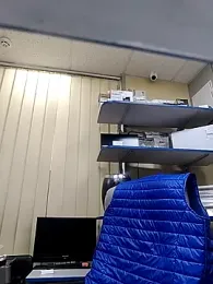 yurii_magic webcam model stream image