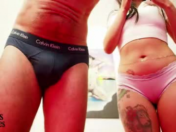 frecklesandjames webcam model stream image