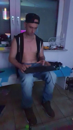 BadHeDirtyShe webcam model stream image