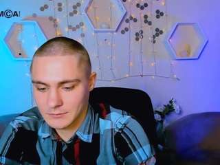 thomas-crow webcam model stream image