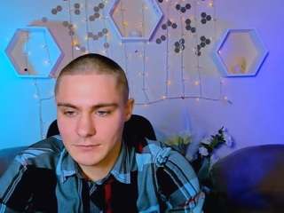 thomas-crow webcam model stream image