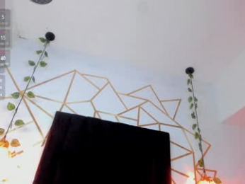 ambeer_rousess webcam model stream image