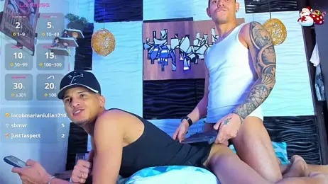 Friendsofeverything_ webcam model stream image