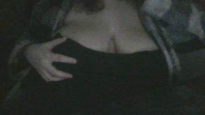 illegalee webcam cam4 model stream image