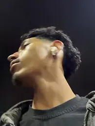 Leon_Creed webcam model stream image