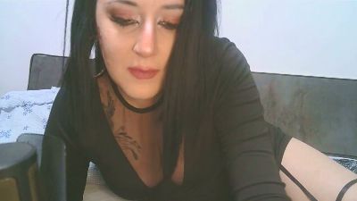 LaDamaNeraOF webcam model stream image