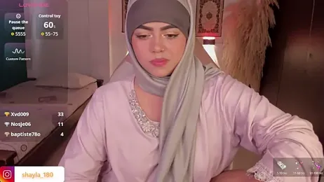 shayla_18 webcam model stream image