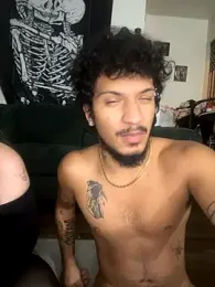 Starryluvvy23 webcam model stream image