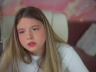 milanashyy webcam model stream image