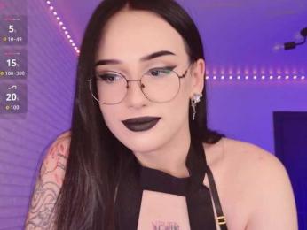Darineko webcam bongacams model stream image