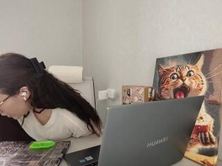 Nilsa Malott webcam model stream image