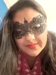 AgniPriya webcam model stream image