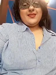 AgniPriya webcam model stream image