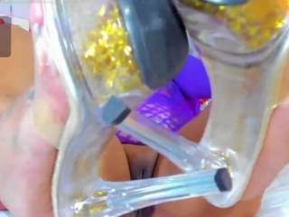 liaantonela69 webcam model stream image