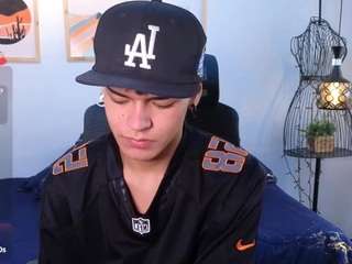 kevinmiet webcam model stream image