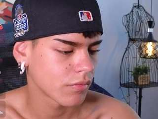 kevinmiet webcam model stream image