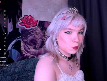 MickiRechel webcam model stream image