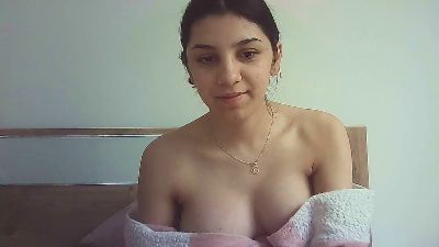 Ahotkittyxx webcam model stream image