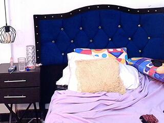 Kimbella Scott webcam flirt4free model stream image