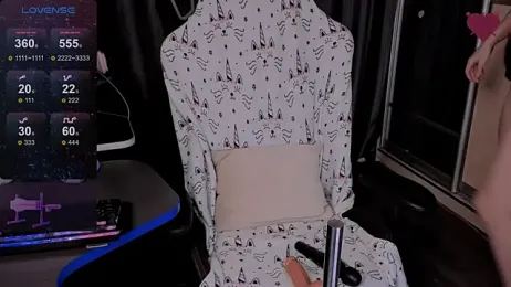 Elfo-s_dreams webcam model stream image