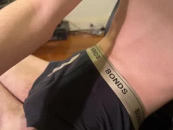 Превью hornytwinck
