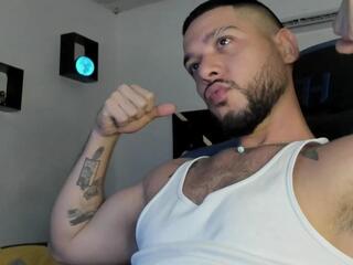 Thiago Belmont webcam model stream image