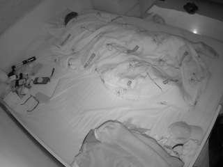 voyeurcam-julmodels-greybed-1 webcam model stream image