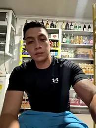 OliverWest04 webcam model stream image