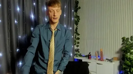 James2Inked webcam model stream image