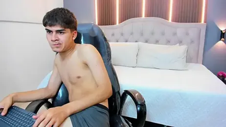 Tommy18__ webcam model stream image